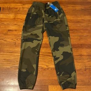Adidas Camo Sweatpants Size S